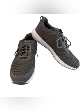 Stroll Golf Men's Gray & White Lightweight Athletic Lace Up Sneakers Sz 13 GUC